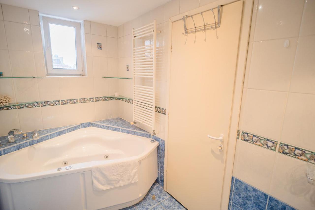 Artsy 3br Flat In Primaverii - Exlcusive Area בוקרשט