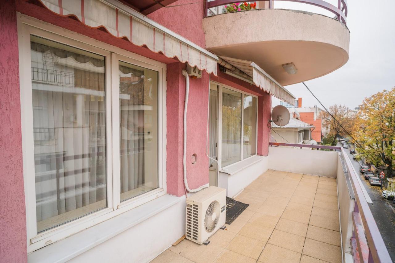 Artsy 3br Flat In Primaverii - Exlcusive Area דירה בוקרשט