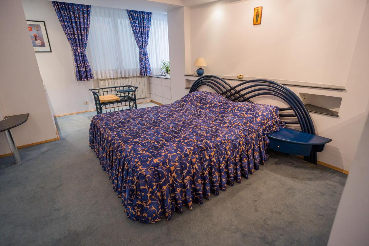Artsy 3br Flat In Primaverii - Exlcusive Area * בוקרשט